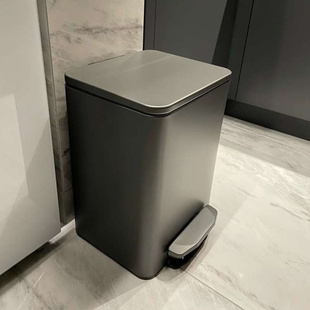 厂家直销不锈钢垃圾桶办公室家用客厅厨房卫生间厕所脚踏式 大容量