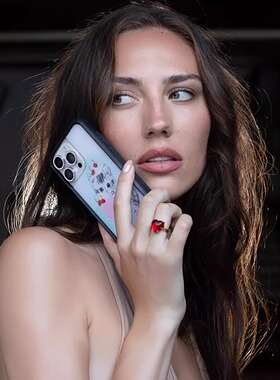 wildflow联名奶昔猫咪花田小羊手机壳适用iphone16/15/14/13/12/Pro/Max/plus苹果17Pro个性12防摔保护套