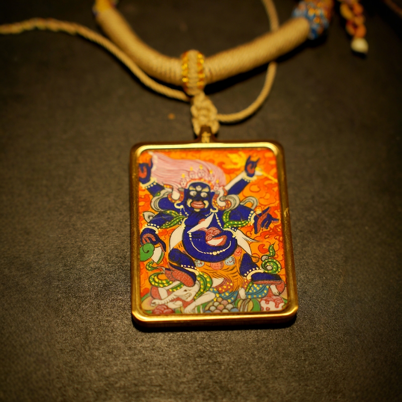 六臂玛哈嘎拉 【壳+绳子属于随机赠送】8804