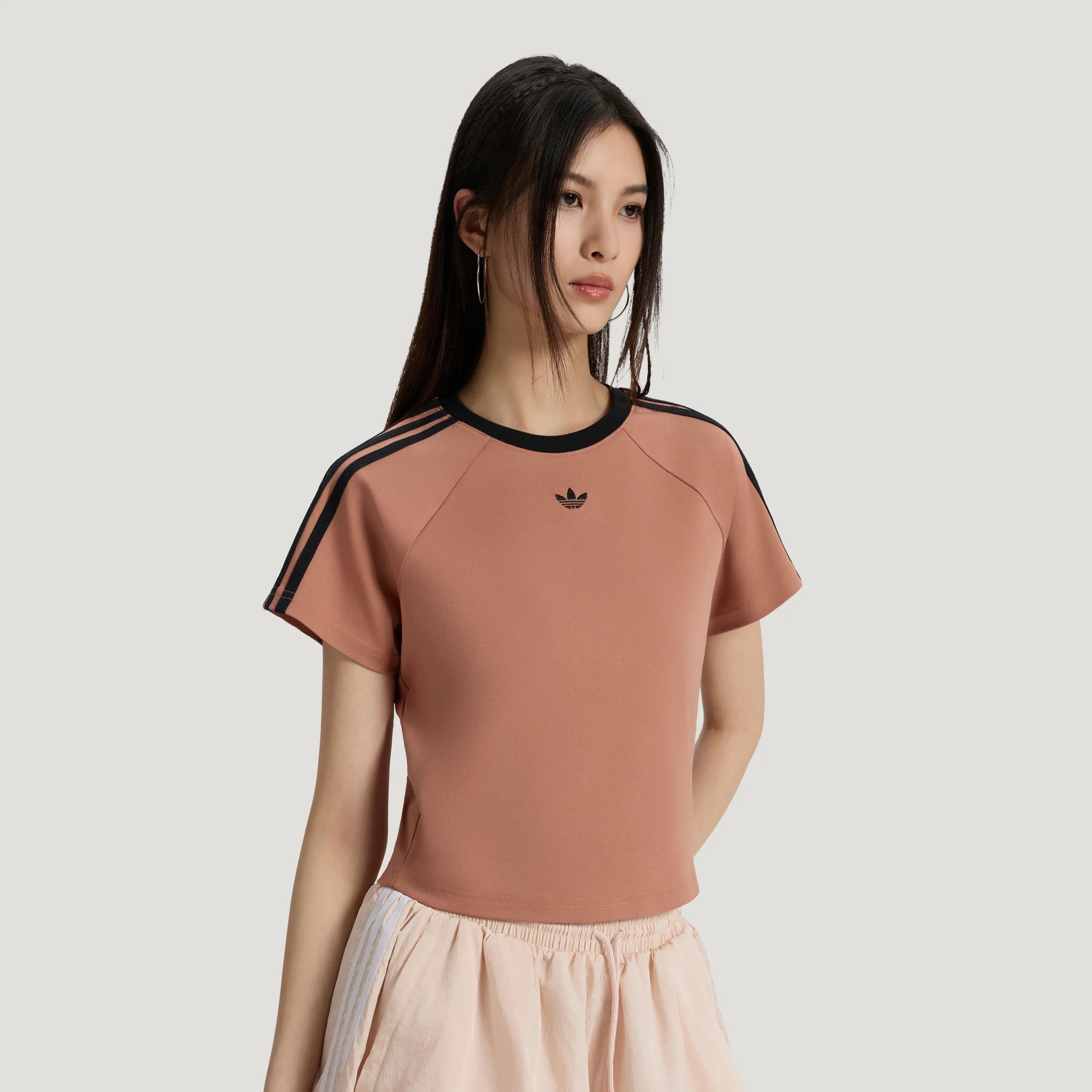 滔搏adidas阿迪达斯三叶草女子BABY TEE W运动休闲短袖T恤KT7795