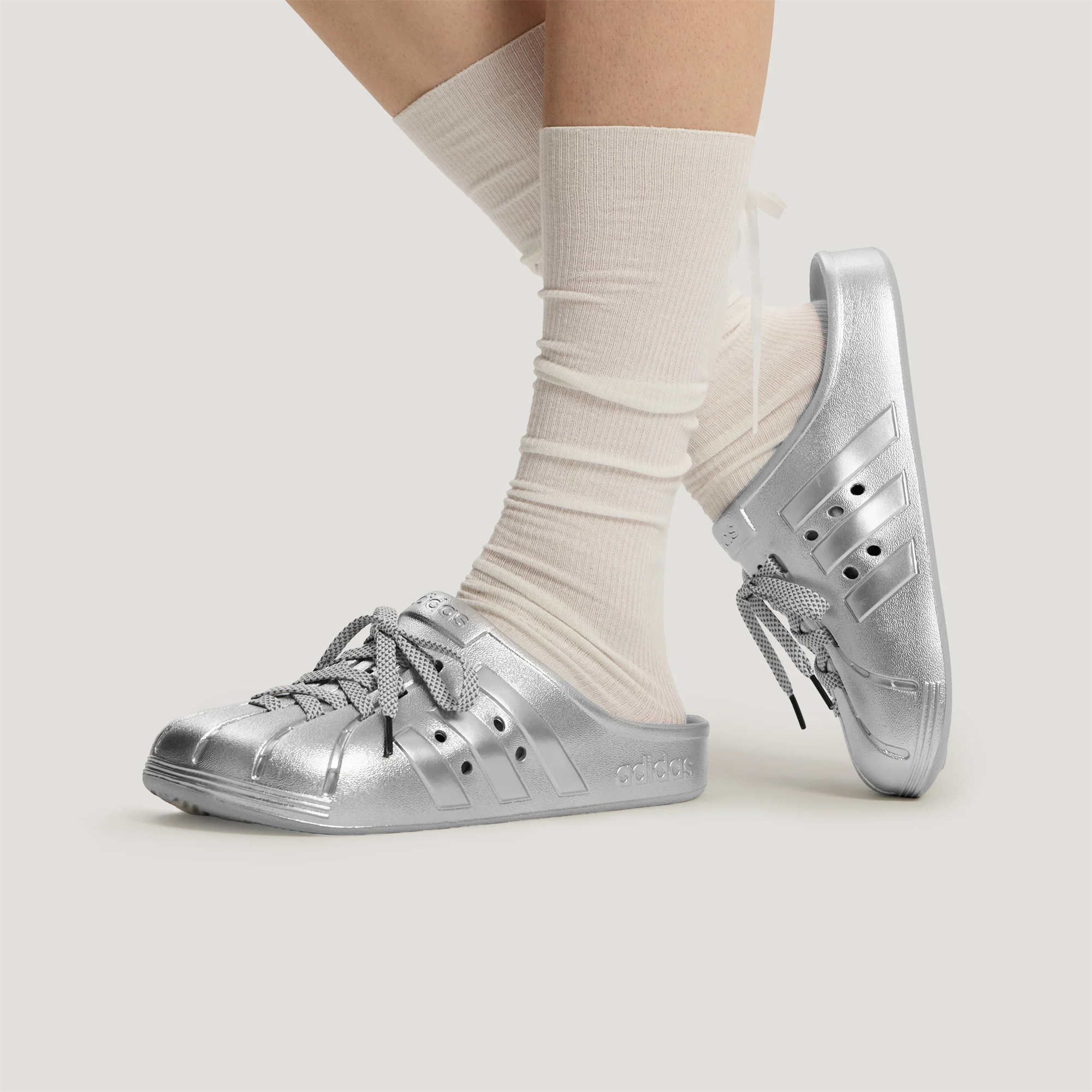 adidas阿迪达斯男女ADILETTE CLOG运动休闲拖鞋LA5011