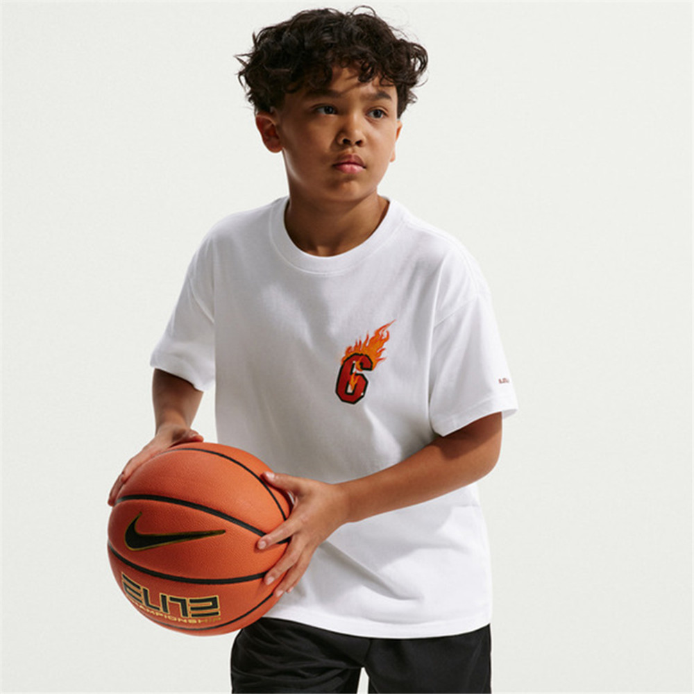 NIKE耐克男大童LJ K NK TEE M90 GI运动休闲短袖T恤IQ0684-100