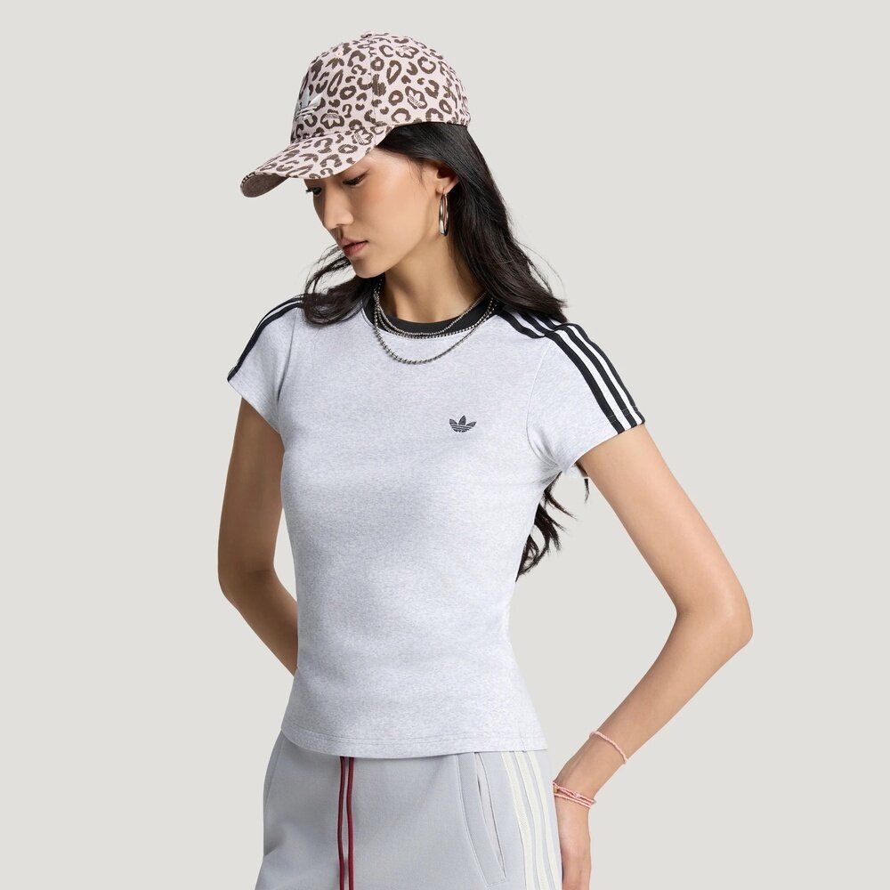 adidas阿迪达斯三叶草女子TALIORED TEE W运动休闲短袖T恤KT7791