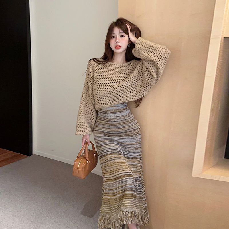 复古气质外搭套头针织网眼罩衫女秋氛围感吊带毛背心流苏长裙套装