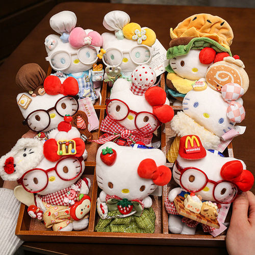 HelloKitty毛绒公仔钥匙扣