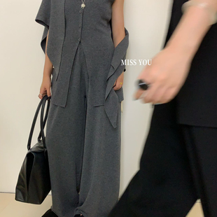 YOU 含29.6绵羊毛 福利款 v领背心 百搭超细羊毛无袖 MISS