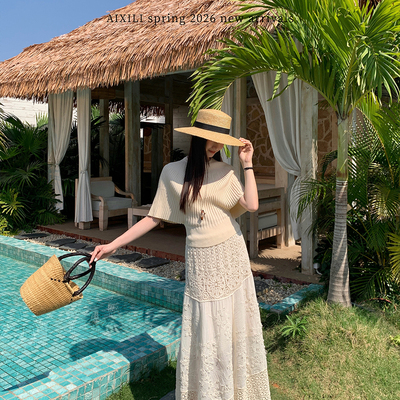 AIXILI爱西里-曲浪漫氛围感重工镂空花朵刺绣气质百搭半身裙17008