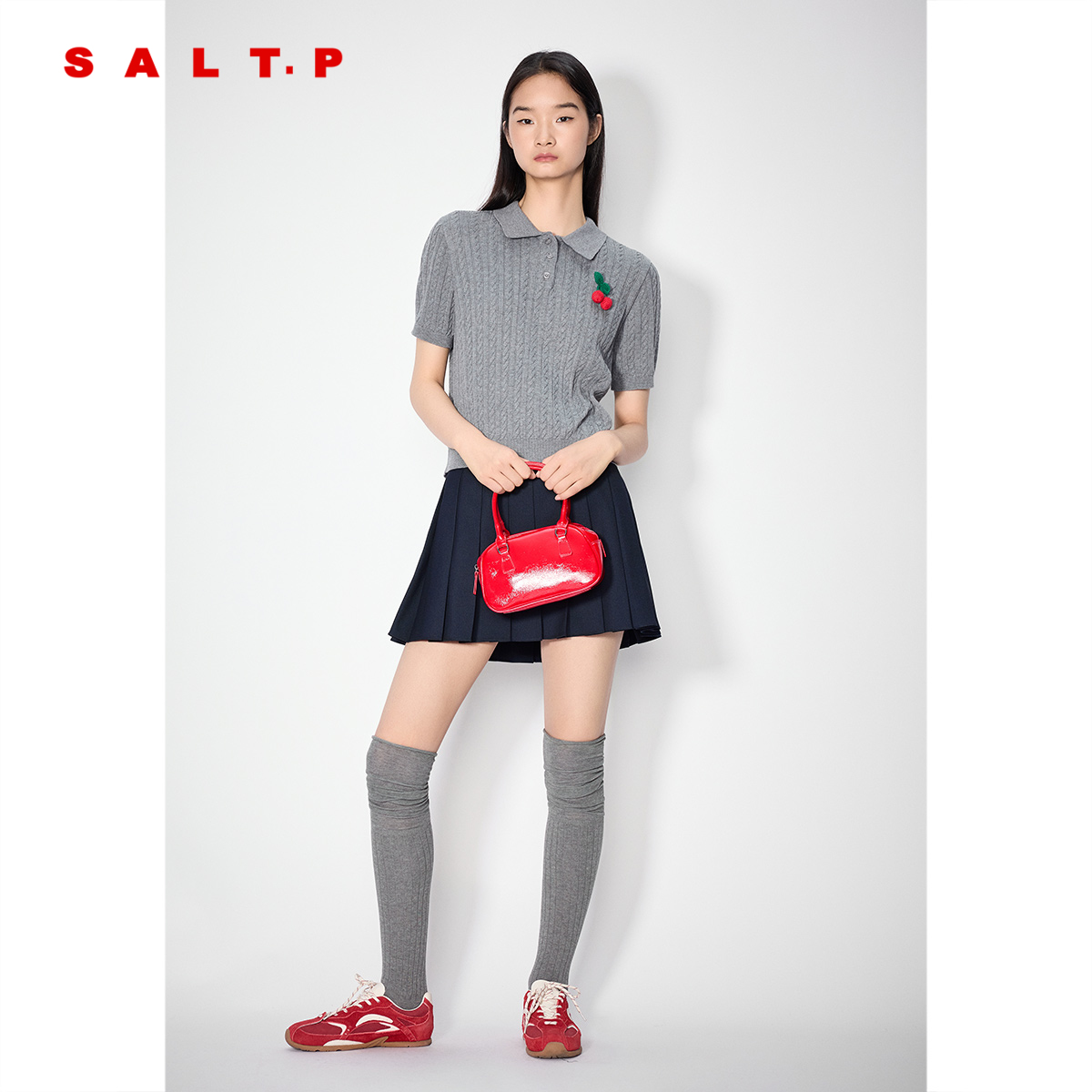 SALT.P可颜2025早秋新款学院风MIU系樱桃绞花polo领短袖针织衫女