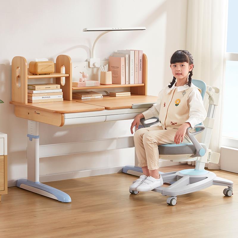 七色花儿童书桌实木学习桌椅小学生家用写字桌可升降榉木课桌套装