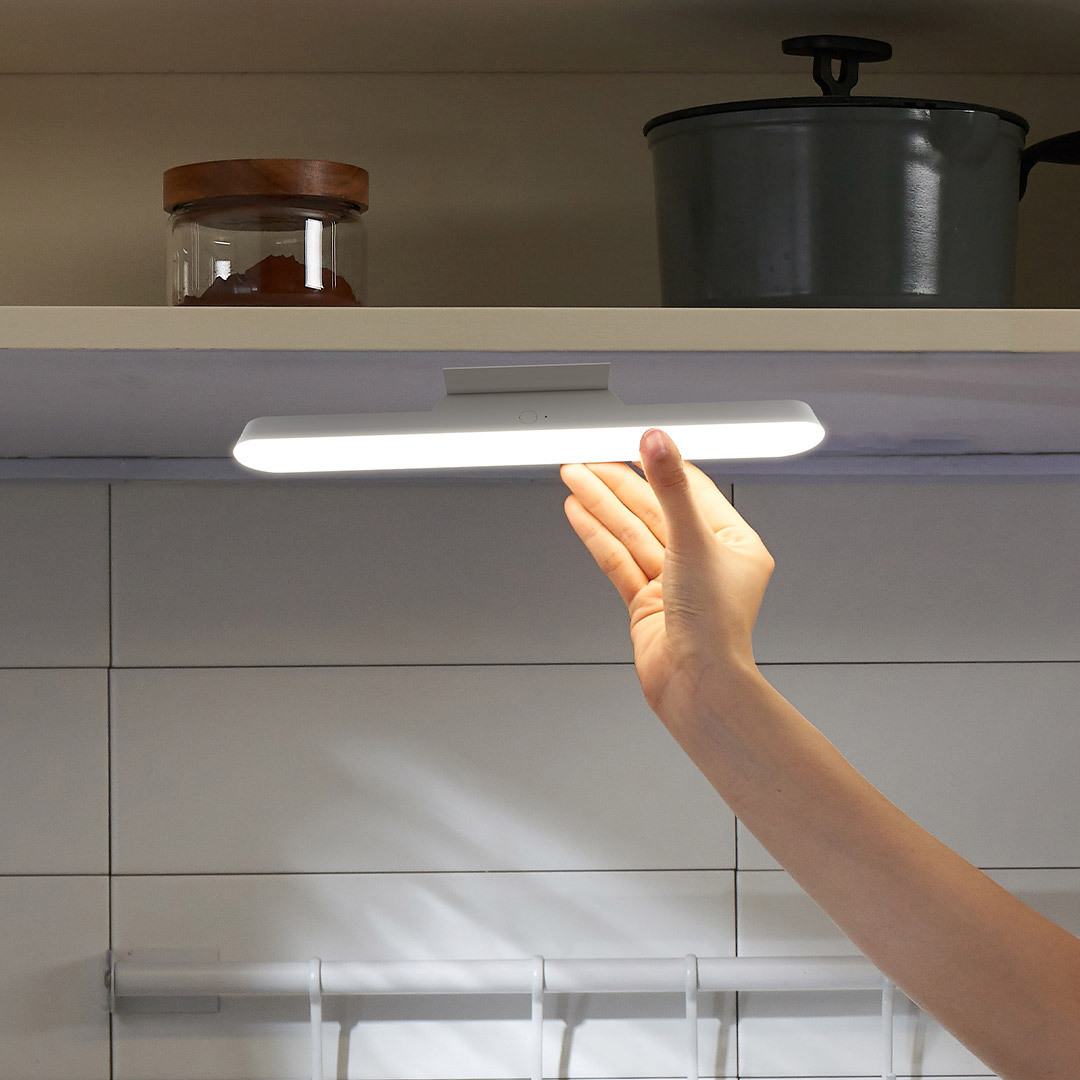 yeelight人体感应壁灯a27宿舍学习灯酷毙灯家用橱柜灯镜前灯