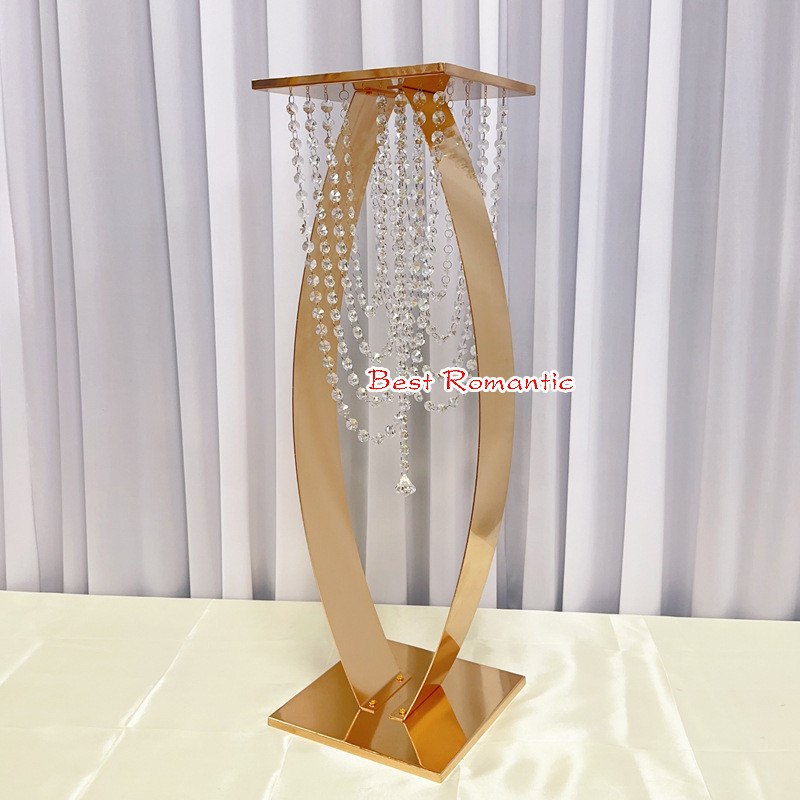 新款热销婚庆布置道具铁艺花架摆件婚礼主桌中心装饰摆件花器花托