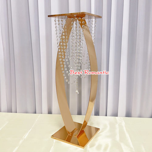 热销新款婚庆道具布置铁艺花架摆件婚礼主桌中心装饰摆件花器花托