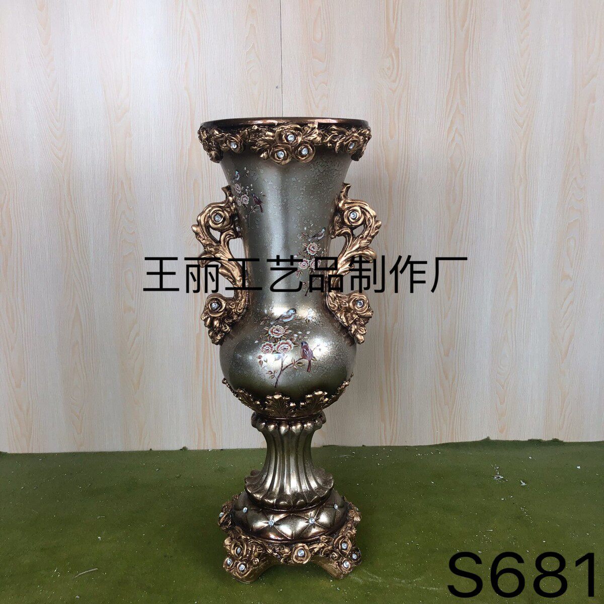 简欧仿古落地金色花瓶树脂玻璃钢花器欧式时尚酒店别墅装饰品