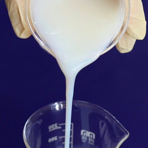 厂家优惠8573地坪漆净乳液罩面味丙烯酸树脂水性双组分聚氨酯涂料