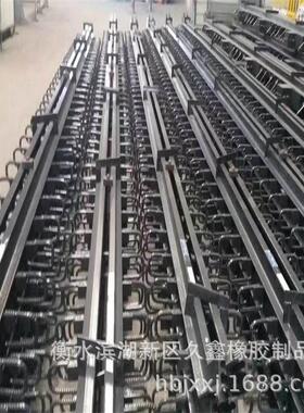 厂家伸缩缝桥梁伸缩缝gqf-d/c/f/e/z型406080异型钢桥梁毛勒批发