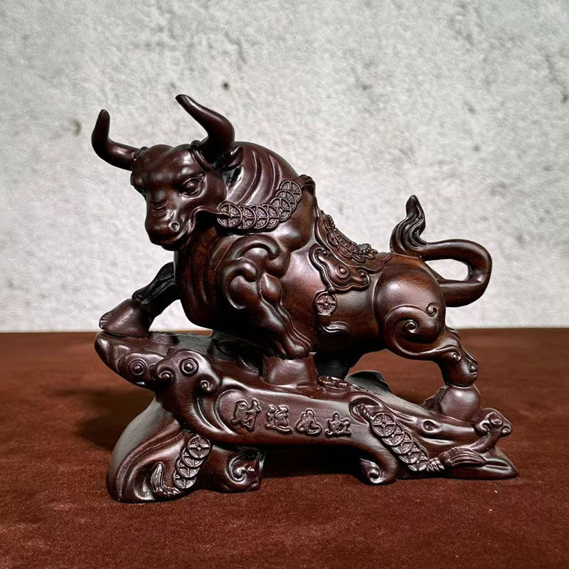 黑檀木雕刻牛摆件花梨实木红木十二生肖牛气冲天手把件动物工艺品