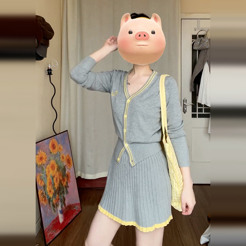 新品早秋韩系穿搭套装2025初秋新款女装盐系轻熟针织开衫百褶裙两