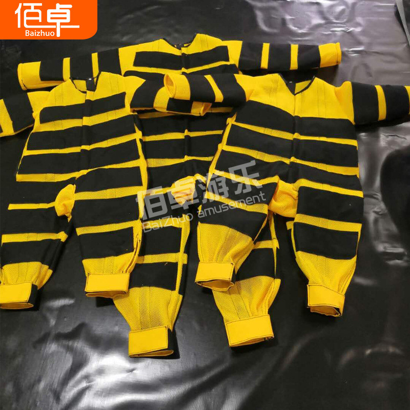 抖音贴墙游戏室内蹦床粘粘墙衣服蜘蛛墙游乐园人弹跳床儿童粘配件