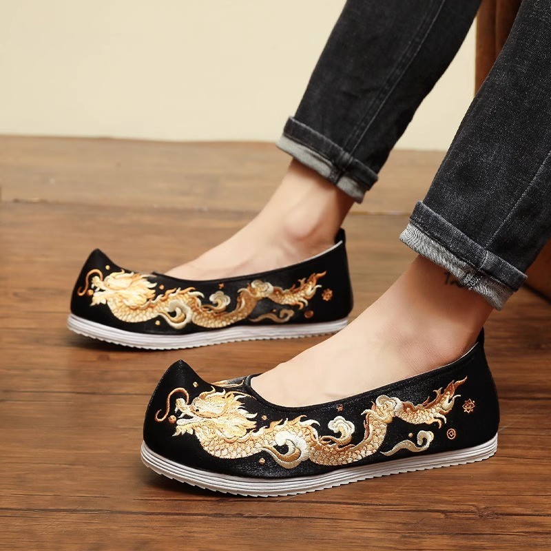 34 ʿϺ ֱ¿ʿЬƽ׹װ̻ЬŷͷЬ廨Ьй粼