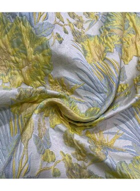 料黄色浮雕提花布 立体廓形油画 色织锦提花服装箱包布面复古碎花
