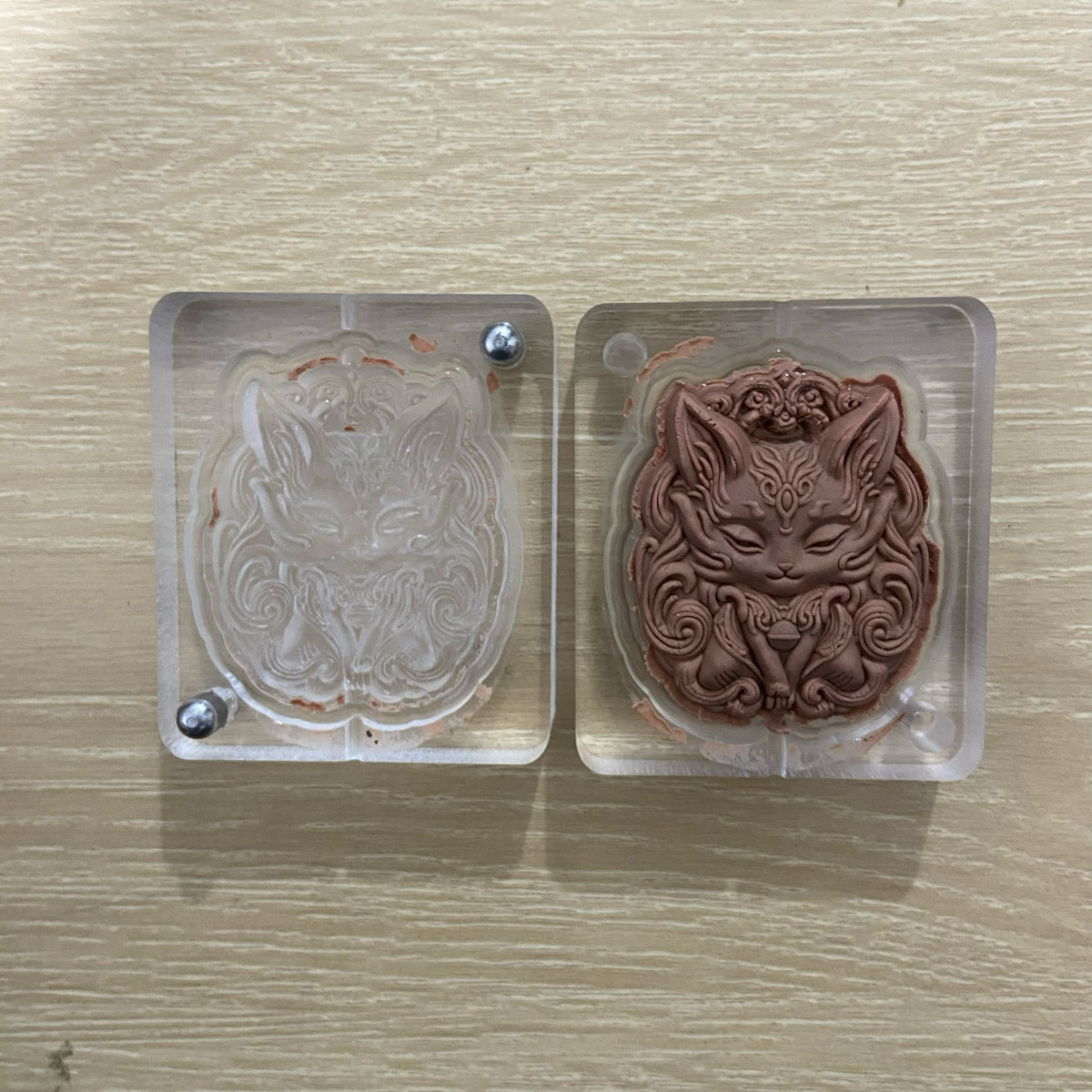 亚克力合香模具 双面 九尾狐 狐狸 香牌模具 diy手工制作工具