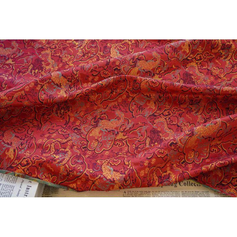 新中式大红喜庆服棉服提花布料婚礼过年亮堂金丝面料礼糖包装布料,纺织面料/辅料/配套,服装花边,淘宝优惠券,粉丝福利购,淘宝优惠卷