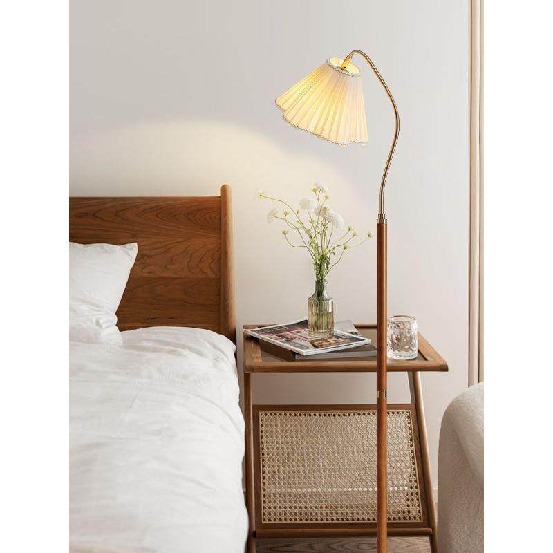 中古落地灯法式复古奶油客厅卧室床头立式台灯日式百褶落地氛围灯,金属材料及制品,金属加工件/五金加工件,淘宝优惠券,粉丝福利购,淘宝优惠卷