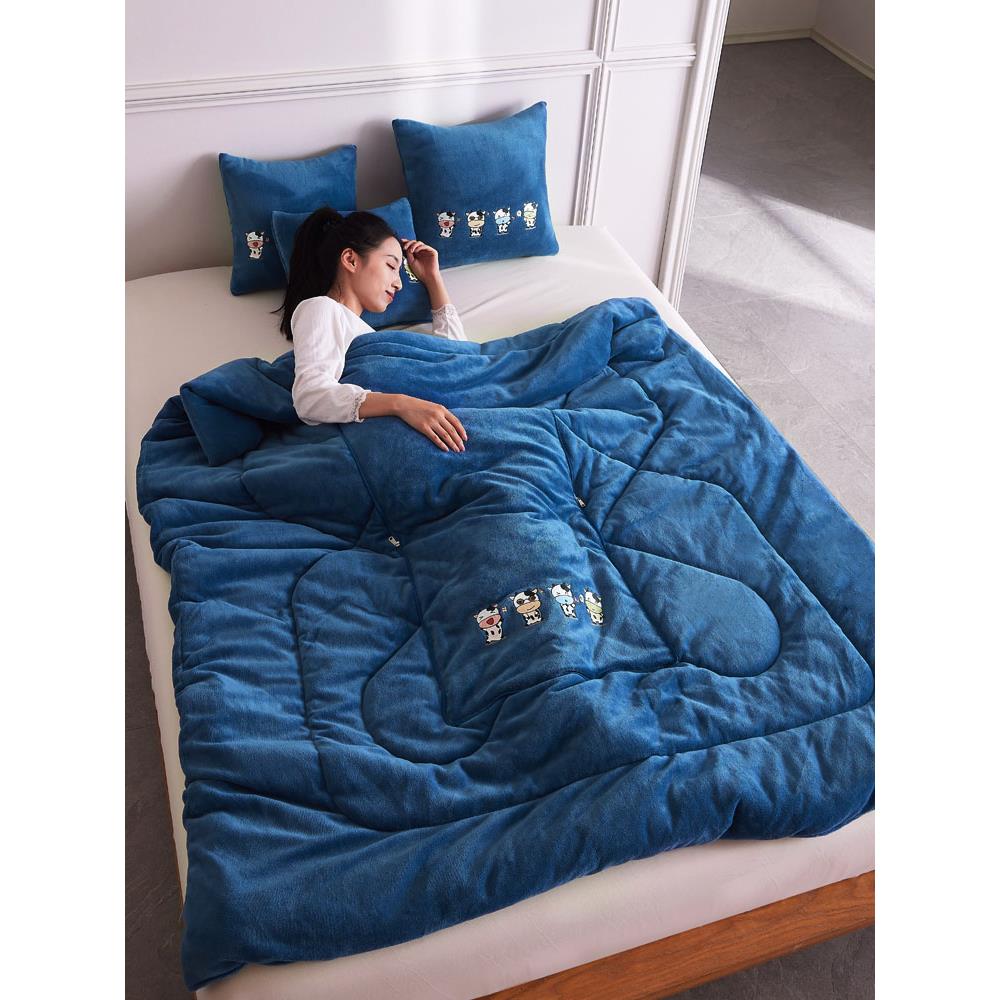 加厚冬季抱枕被子两用牛奶绒午睡枕头被汽车载靠垫办公室空调被子