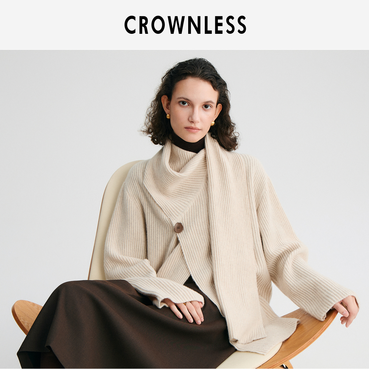 连体围巾领 立体谷波肌理 纯羊毛纱