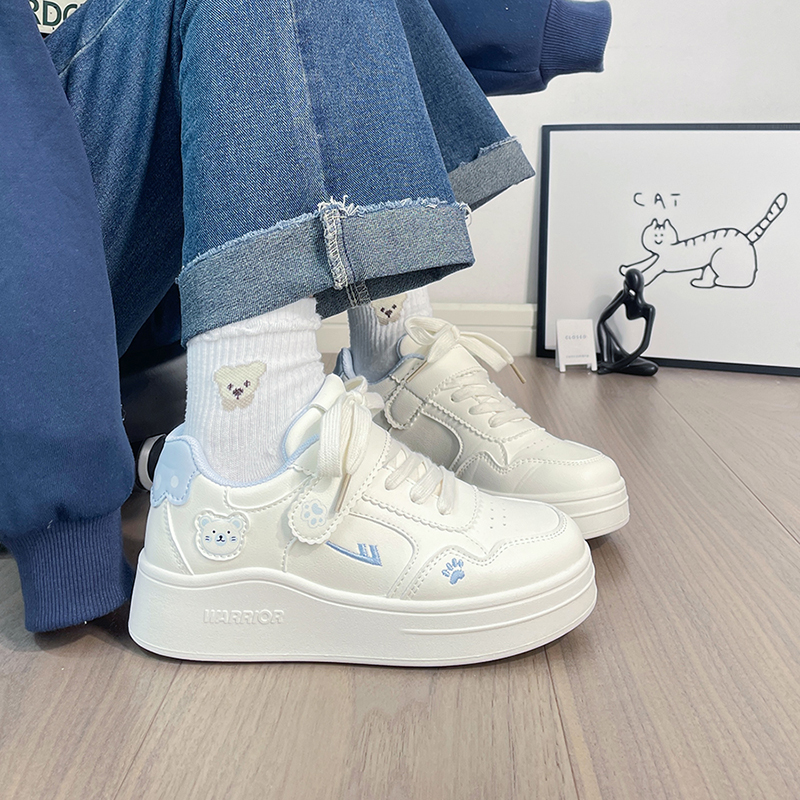 回力可爱小熊卡通小白鞋