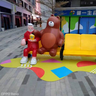 厂家玻璃钢雕塑大型人像摆件户外公园景点卡通公仔摆件雕塑定 制
