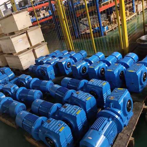 S系列斜齿-蜗轮蜗杆减速机 底脚轴伸式安装斜齿-蜗轮蜗杆减速机