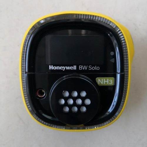 Honeywell BW Solo氨气报警仪BWS-A-Y (黄色) 或 BWS-A-B (黑色)