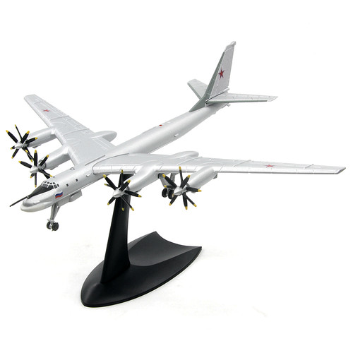 AMER模型俄罗斯图95轰炸机1/200