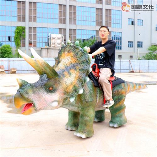 仿真恐龙骑行恐龙遥控投币扫码儿童主题乐园出租亲子项目电动车