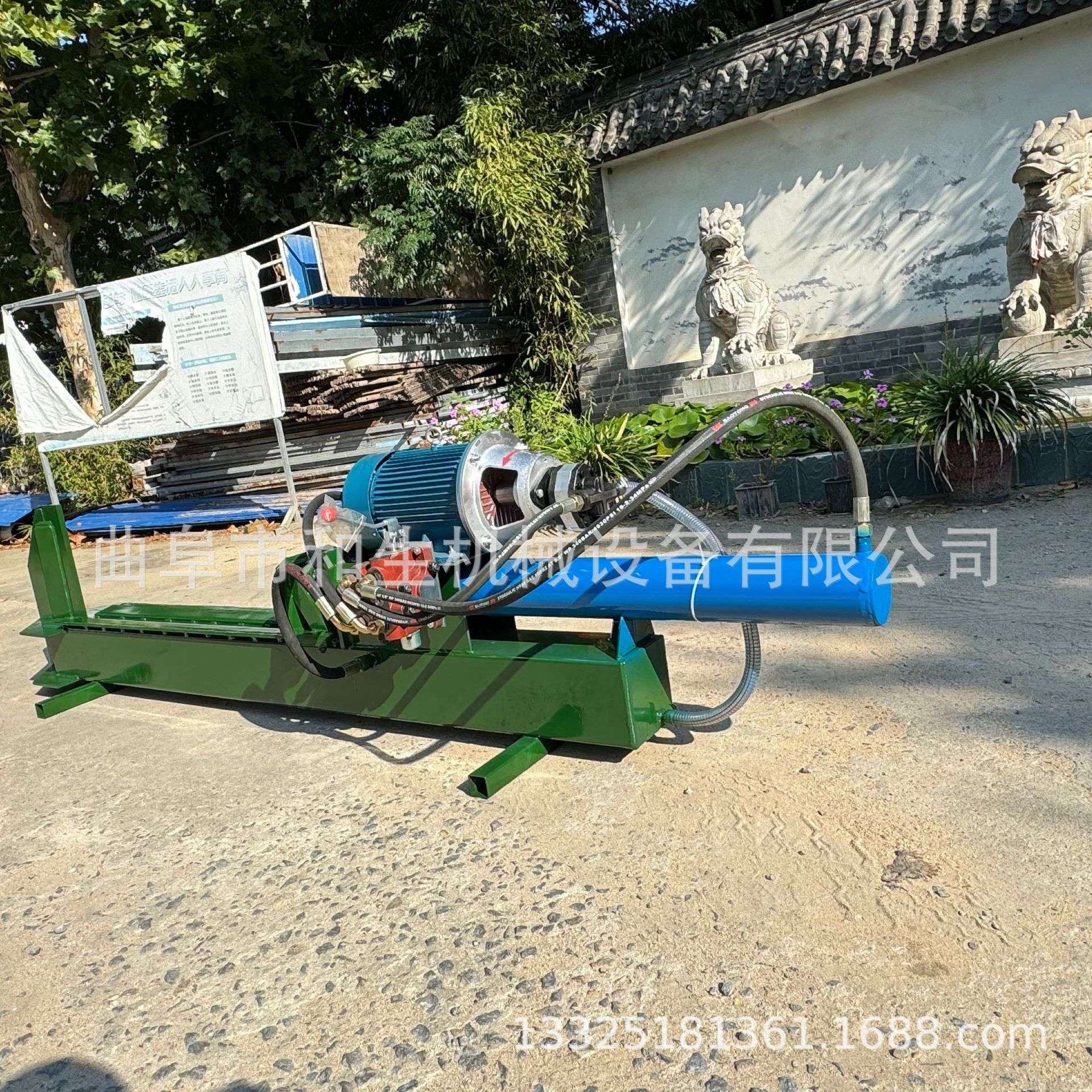 木材厂用树墩树干劈柴神器 树疙瘩硬木劈柴机器 中型家用劈木机