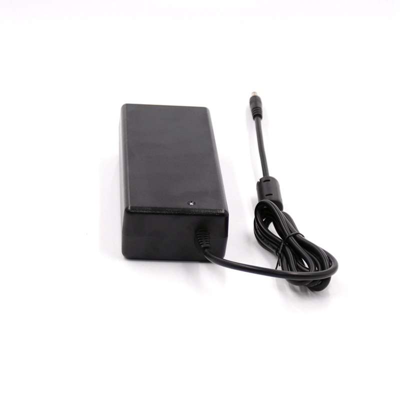 24V8A CE认证 电热毯 显示屏  手持美发器 太阳能电池电源适配器