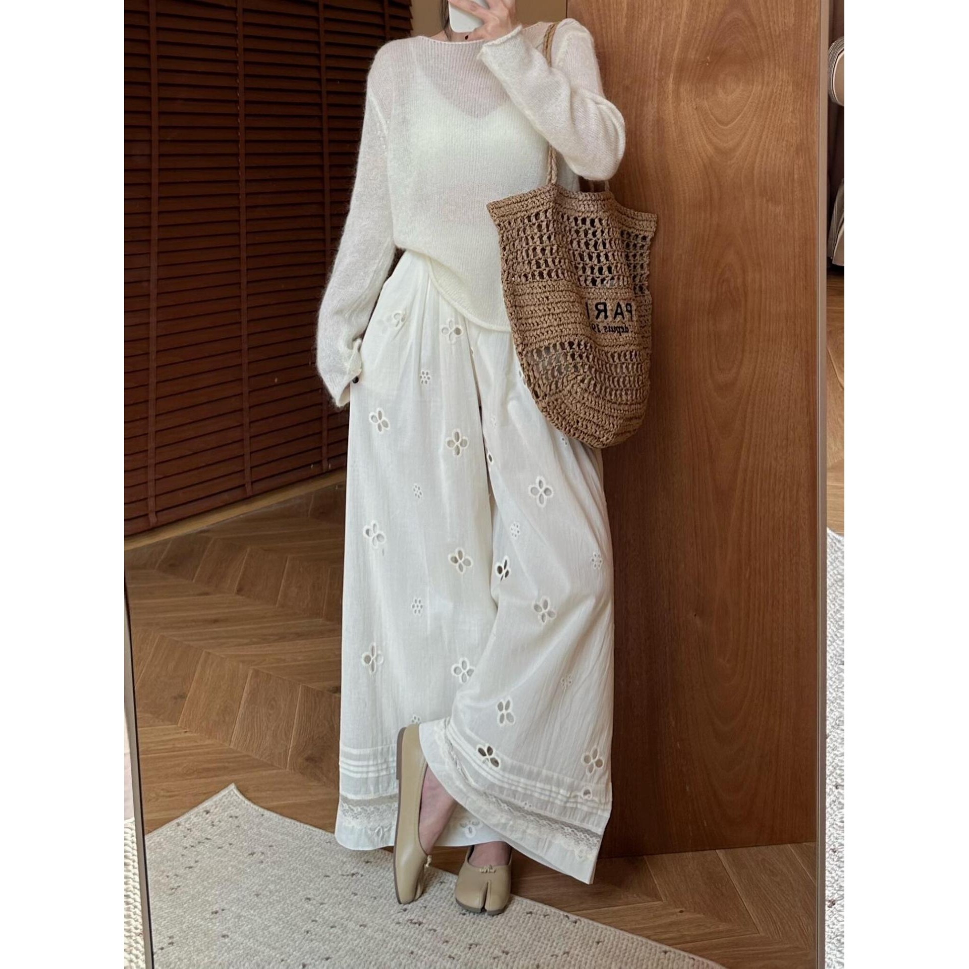 简约日常感镂空蕾丝拼接宽松飘飘休闲运动阔腿长裤子女潮2025夏季,女装/女士精品,大码裤装,淘宝优惠券,粉丝福利购,淘宝优惠卷