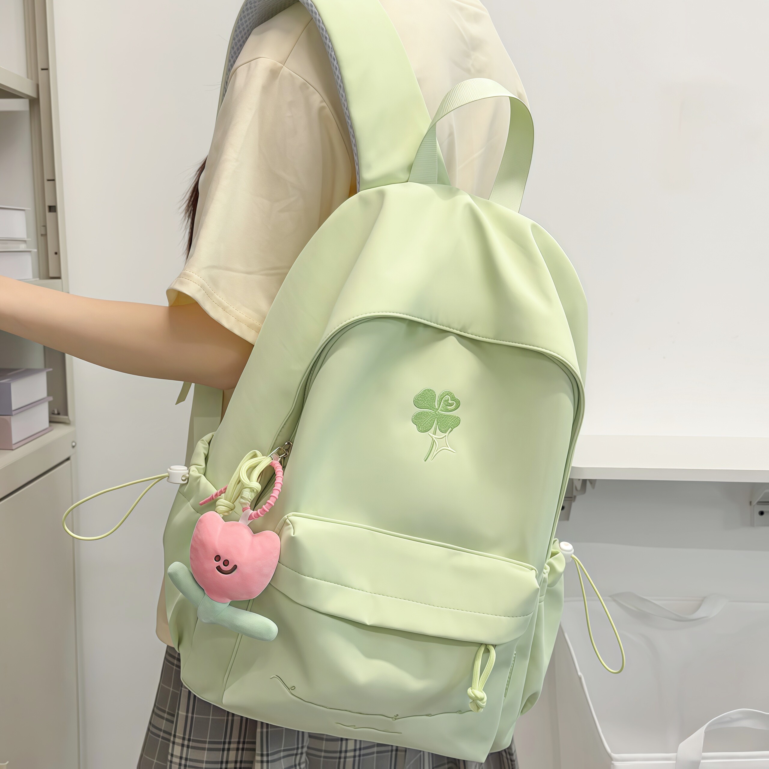 DGKP四叶草书包小学初中生女ins小众高颜值简约高中女生双肩背包