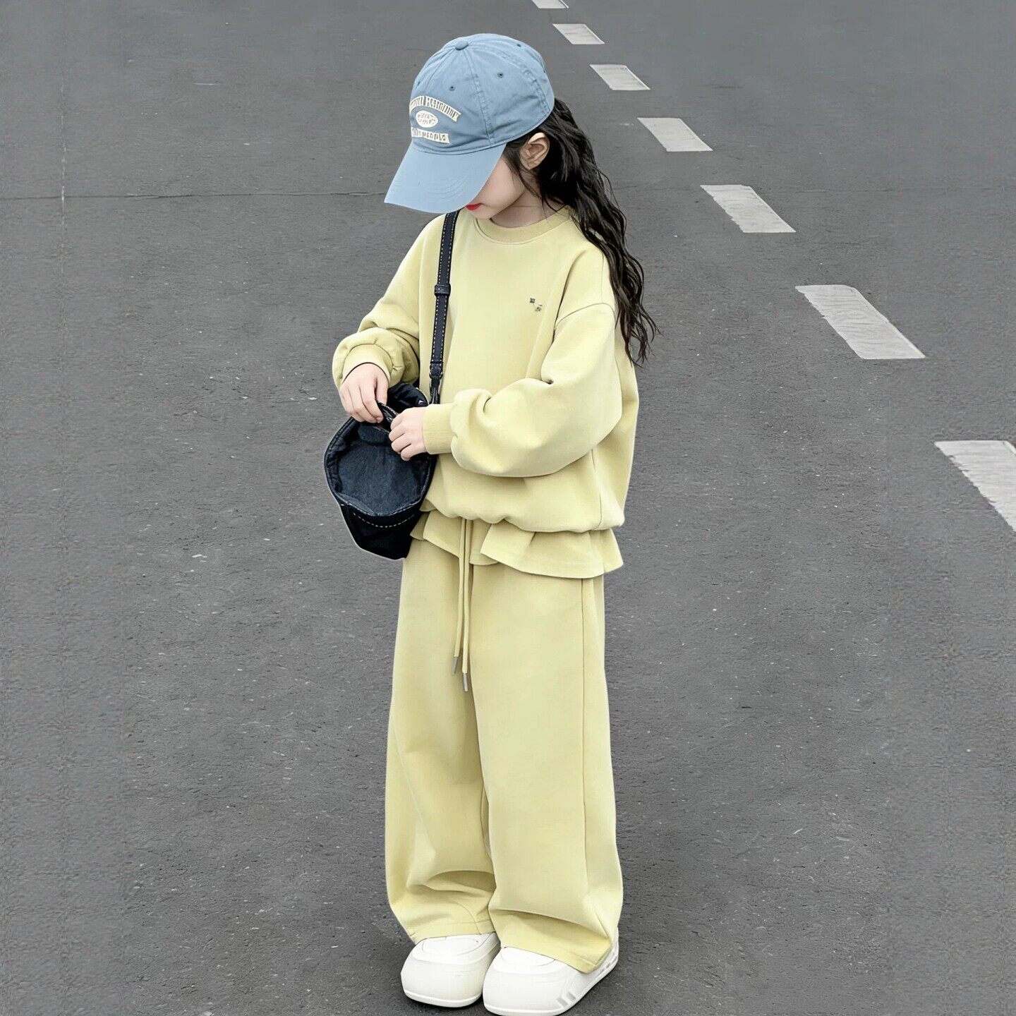韩国Uamtor女童套装春秋2026新款女孩休闲卫衣儿童套头运动两件套