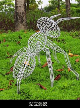 户外不锈钢镂空梅花鹿雕塑园林景观小区草坪铁艺蝴蝶发光落地摆件