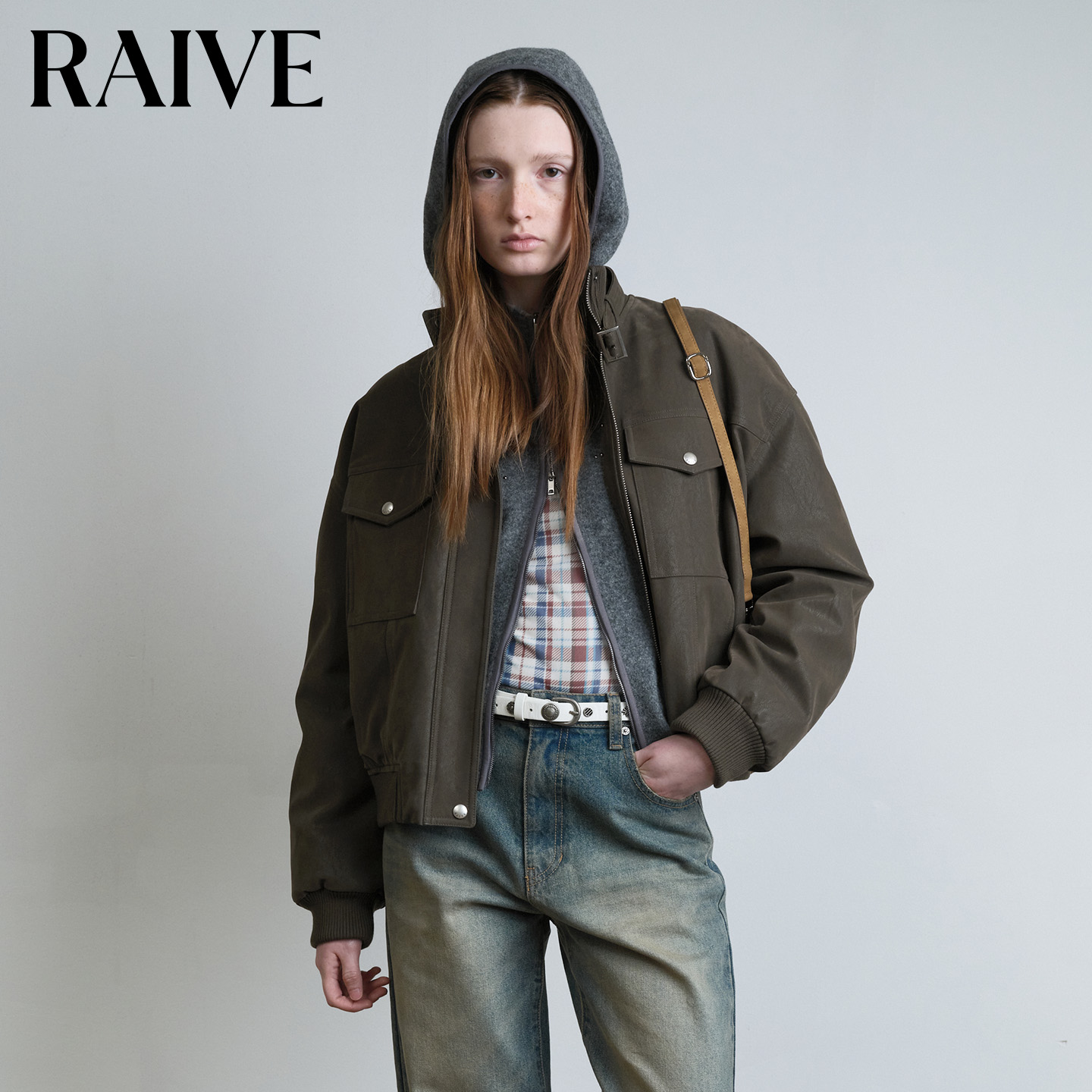 RAIVE立领纯色短款外套羽绒服