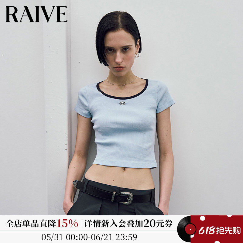 RAIVE2026夏季女短袖修身领口包边设计短款金属logo大方领T恤