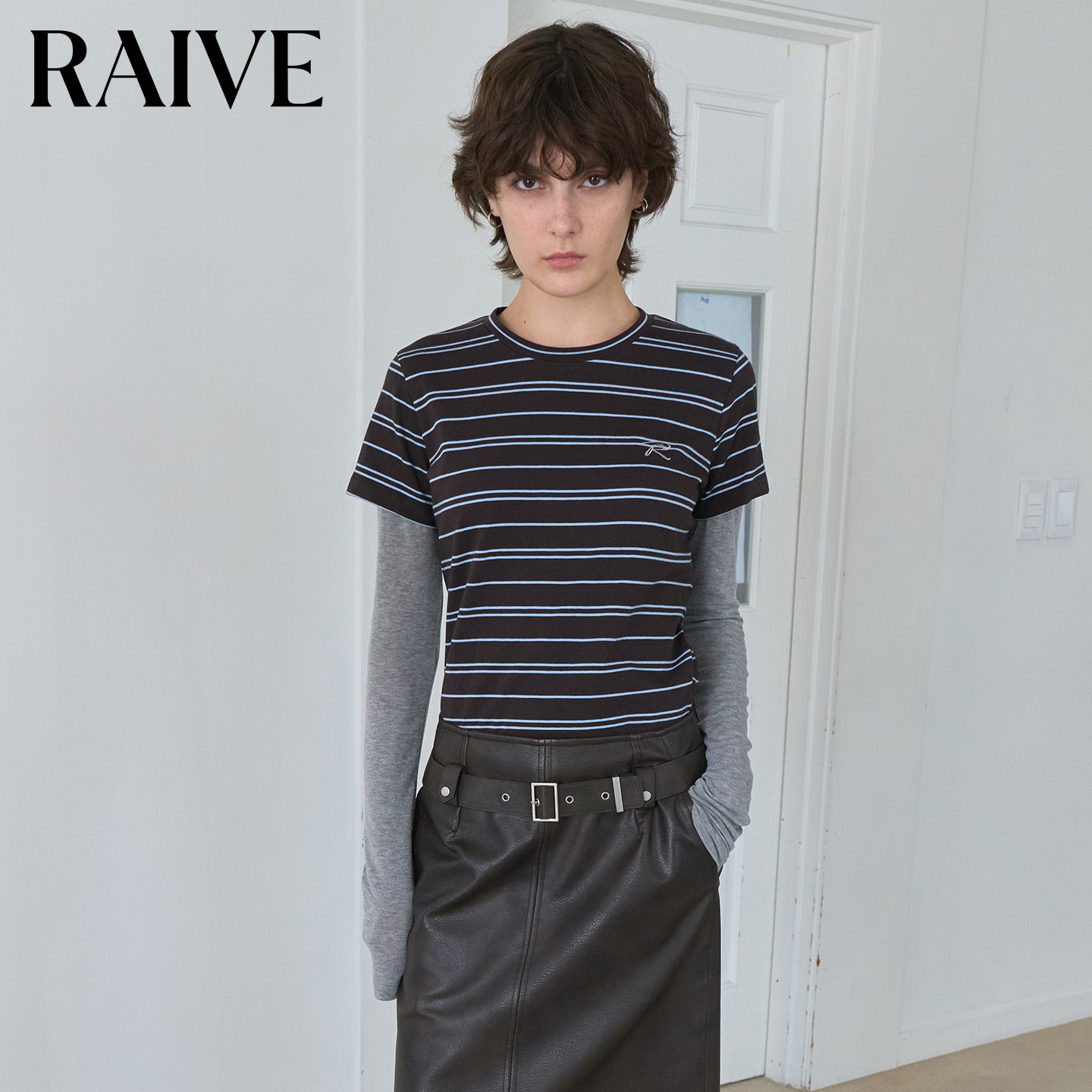 RAIVE复古学院棕条纹假两件长袖T