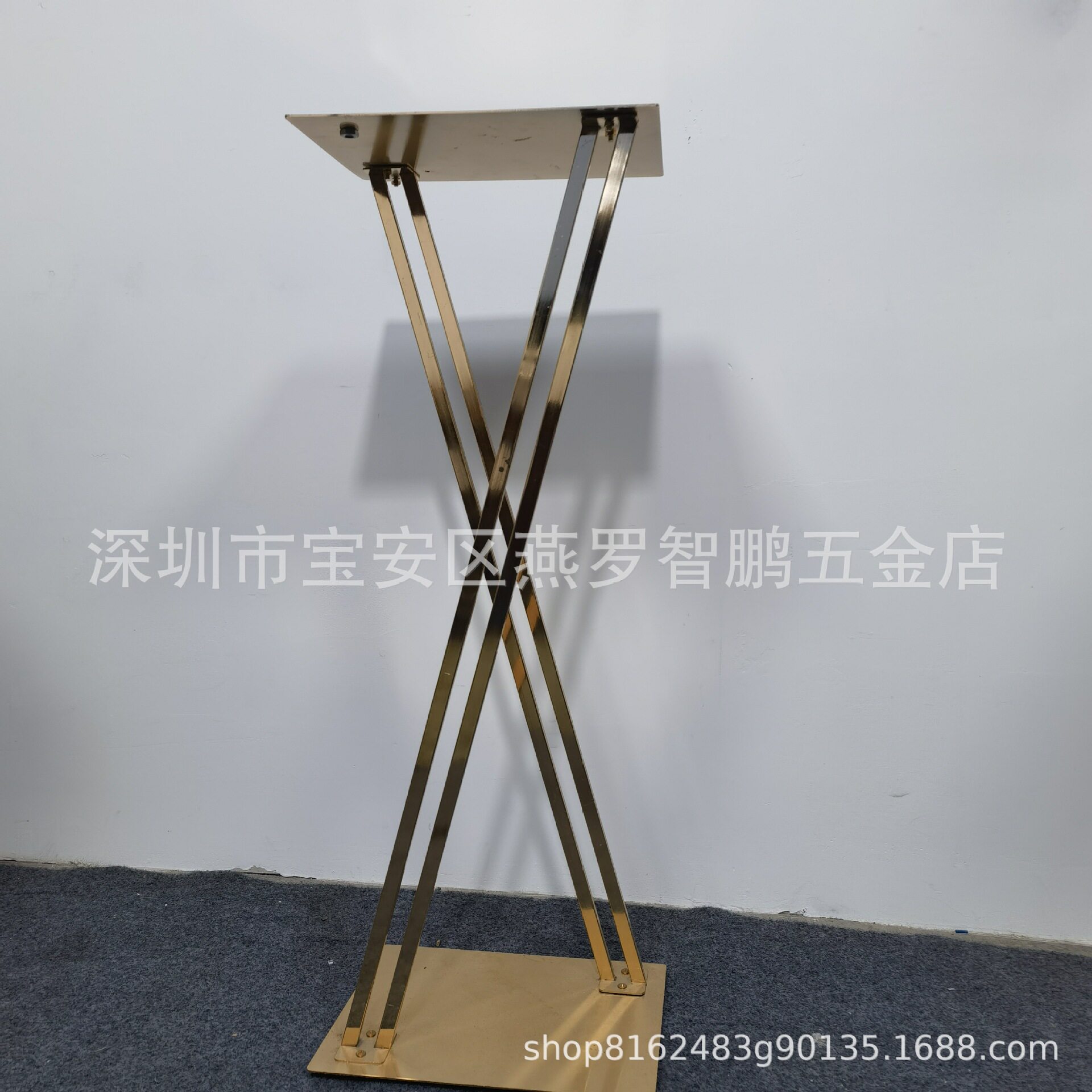 婚庆电镀金方框铁艺路引花架