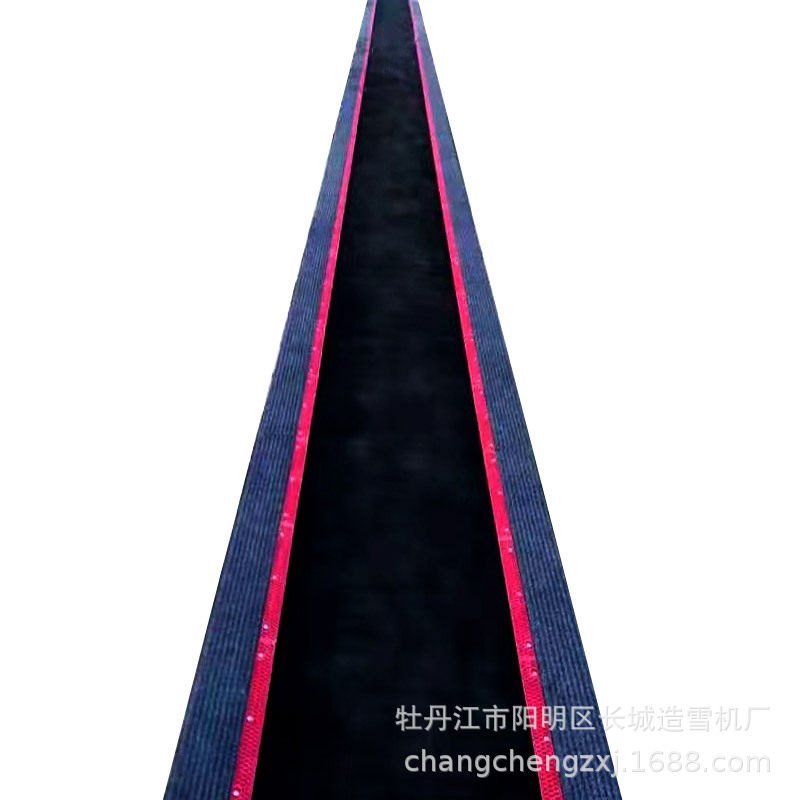 滑雪场雪地魔毯代步工具