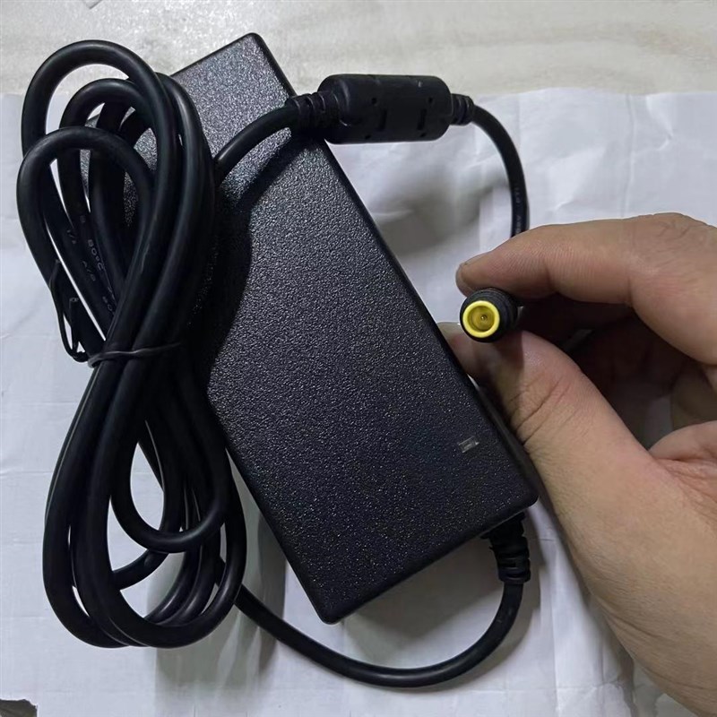 适用杉野户外电源220V移动500W600W储能电适配器20V24V5A充电器线
