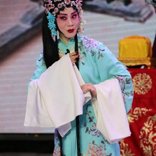 新品青衣罪发 戏曲大发陈三两王宝钏E秦香莲演出头饰 苏三服装头