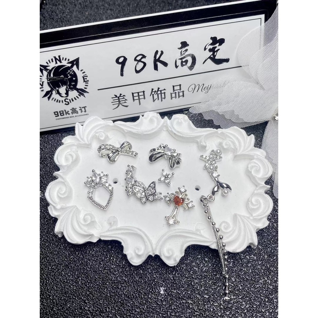 美甲饰品铜镶01—50迷你小蝴蝶结美甲钻穿戴甲堆钻饰品银色超闪锆