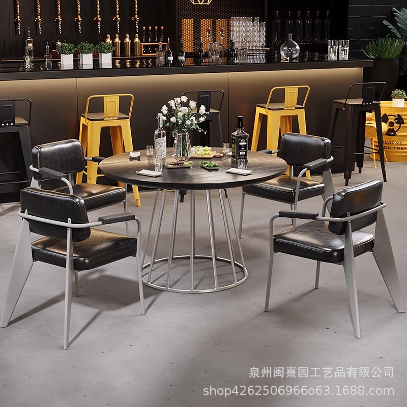 北欧实木酒店餐厅包厢圆形餐桌酒吧酒馆黑色接待椅子简约圆桌子